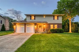 4709 Nottingham Ln, Stow, OH 44224 - Photo 2
