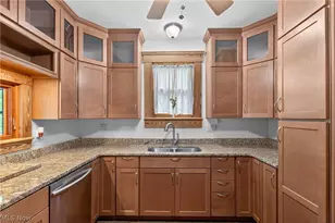 2443 3rd St, Cuyahoga Falls, OH 44221 - Photo 12