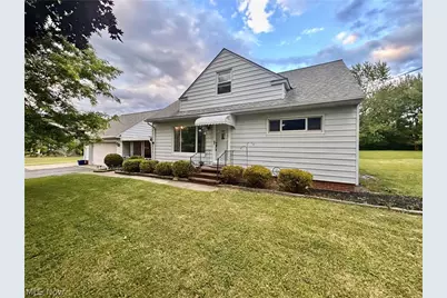 10481 Briar Hill Drive, Kirtland, OH 44094 - Photo 1