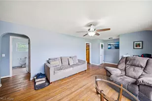 1528 Maryland Ave, Lorain, OH 44052 - Photo 10