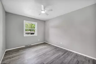 1543 Lindakay Dr, Akron, OH 44312 - Photo 24
