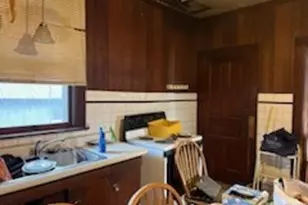 1293 Sharon Ave, Zanesville, OH 43701 - Photo 8