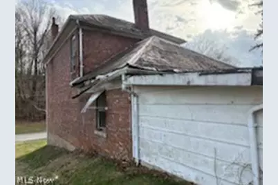 1293 Sharon Avenue, Zanesville, OH 43701 - Photo 2