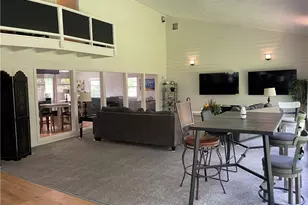 607 Castle Blvd, Akron, OH 44313 - Photo 8