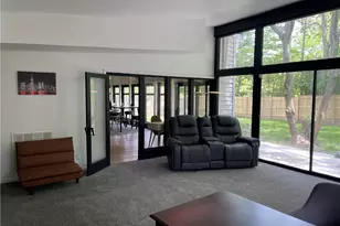 607 Castle Blvd, Akron, OH 44313 - Photo 10