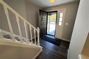 9632 E Idlewood Dr, Twinsburg, OH 44087 - Photo 4