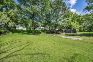2250 Claus Rd, Vermilion, OH 44089 - Photo 10