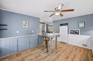 3635 Homewood Ave, Hubbard, OH 44425 - Photo 14