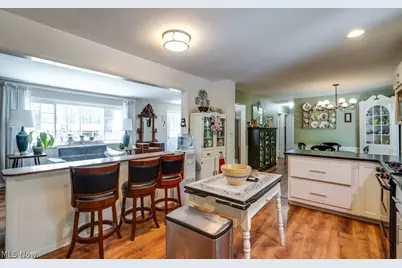 183 Timberlane Drive, Northfield Center, OH 44067 - Photo 10