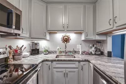 33803 Electric Boulevard #C22, Avon Lake, OH 44012 - Photo 18