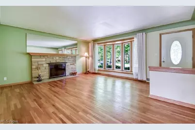 6680 Glenella Drive, Green Hills, OH 44131 - Photo 4