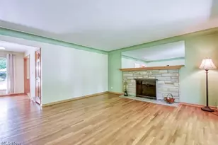 6680 Glenella Dr, Green Hills, OH 44131 - Photo 6
