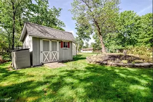 6680 Glenella Dr, Green Hills, OH 44131 - Photo 28