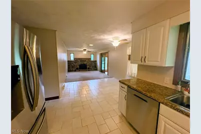 4439 Aspen Drive, Austintown, OH 44515 - Photo 8