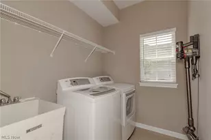8375 Raleigh Pl, Concord Twp, OH 44077 - Photo 22