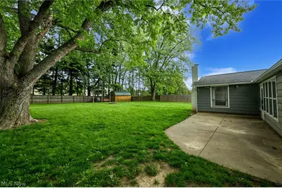 5175 Oakvale Street SW, Canton, OH 44706 - Photo 10