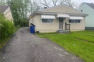 4433 E 158th St, Loveland, OH 44128 - Photo 2