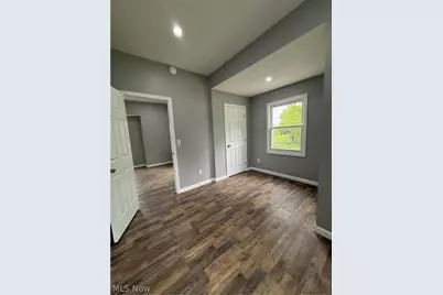 418 W Glenaven Avenue, Youngstown, OH 44511 - Photo 10