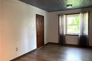 343 State St, Leetonia, OH 44431 - Photo 10