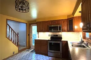 343 State St, Leetonia, OH 44431 - Photo 16