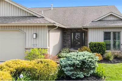 9070 Hummingbird Lane, North Ridgeville, OH 44039 - Photo 4