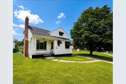18909 Maple Heights Boulevard, Maple Heights, OH 44137 - Photo 2