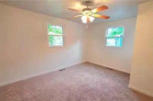 36 Suzanne St, Little Hocking, OH 45742 - Photo 16
