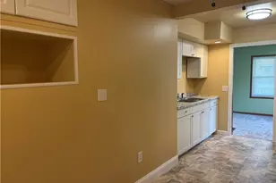 350 Louisiana Ave, Elyria, OH 44035 - Photo 6