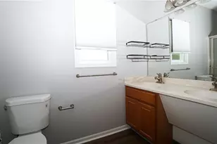 1166 Cobblestone Dr, Tallmadge, OH 44278 - Photo 16