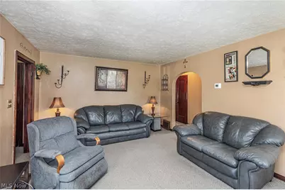 2424 E 30th Street, South Lorain, OH 44055 - Photo 16