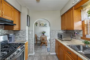 2424 E 30th St, South Lorain, OH 44055 - Photo 18