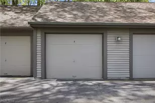 1293 Red Tail Hawk, Boardman, OH 44512 - Photo 20
