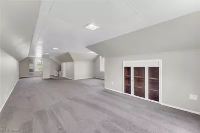 18123 McCracken Road, Maple Heights, OH 44137 - Photo 18