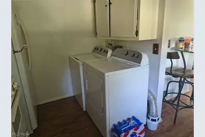 2347-2349 Nicholas Avenue, Akron, OH 44305 - Photo 4