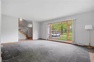 5912 Woodward Dr, Akron, OH 44319 - Photo 8