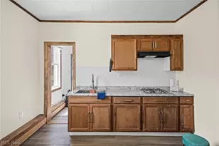 1430 E 53rd St, Loveland, OH 44103 - Photo 4