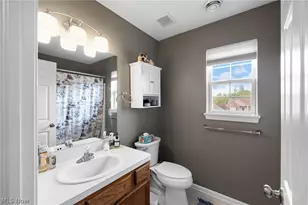 37164 Stone Creek Dr, North Ridgeville, OH 44039 - Photo 26
