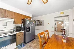 551 Carolyn Dr, Brunswick, OH 44212 - Photo 14