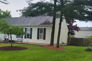 551 Carolyn Dr, Brunswick, OH 44212 - Photo 2