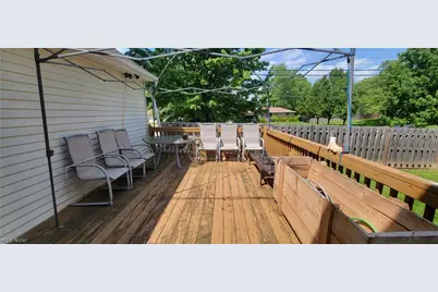 551 Carolyn Drive, Brunswick, OH 44212 - Photo 6