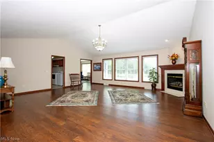 1030 Fairfield Dr, Wooster, OH 44691 - Photo 4