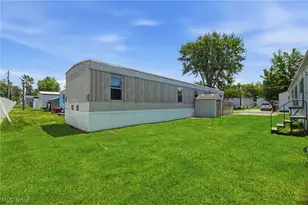 137 Marilyn Dr, Madison, OH 44057 - Photo 4