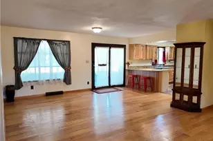 67156 Joella Dr, St Clairsville, OH 43950 - Photo 4