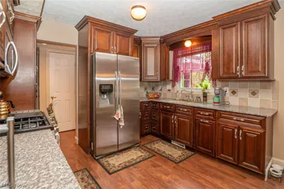 484 Stull Avenue, Akron, OH 44312 - Photo 14