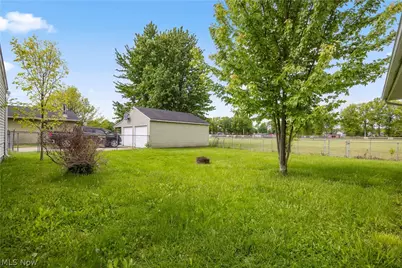 1731 Abbe Road S, Elyria, OH 44035 - Photo 30