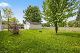 1731 Abbe Rd S, Elyria, OH 44035 - Photo 30