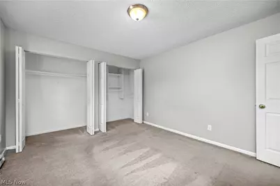 1731 Abbe Road S, Elyria, OH 44035 - Photo 12