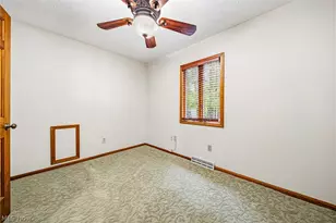 10108 Fair Rd, Strongsville, OH 44149 - Photo 16