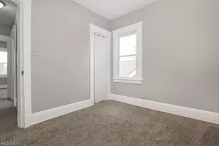 10601 Linnet Ave, Loveland, OH 44111 - Photo 12
