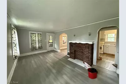 1366 Superior Avenue, Akron, OH 44307 - Photo 4